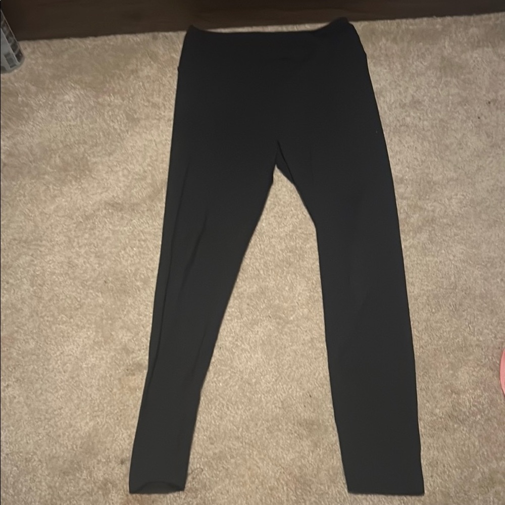 Felina Black Leggings